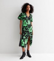 New Look Green Floral Satin V Neck Short Flutter Sleeve Midi Dress